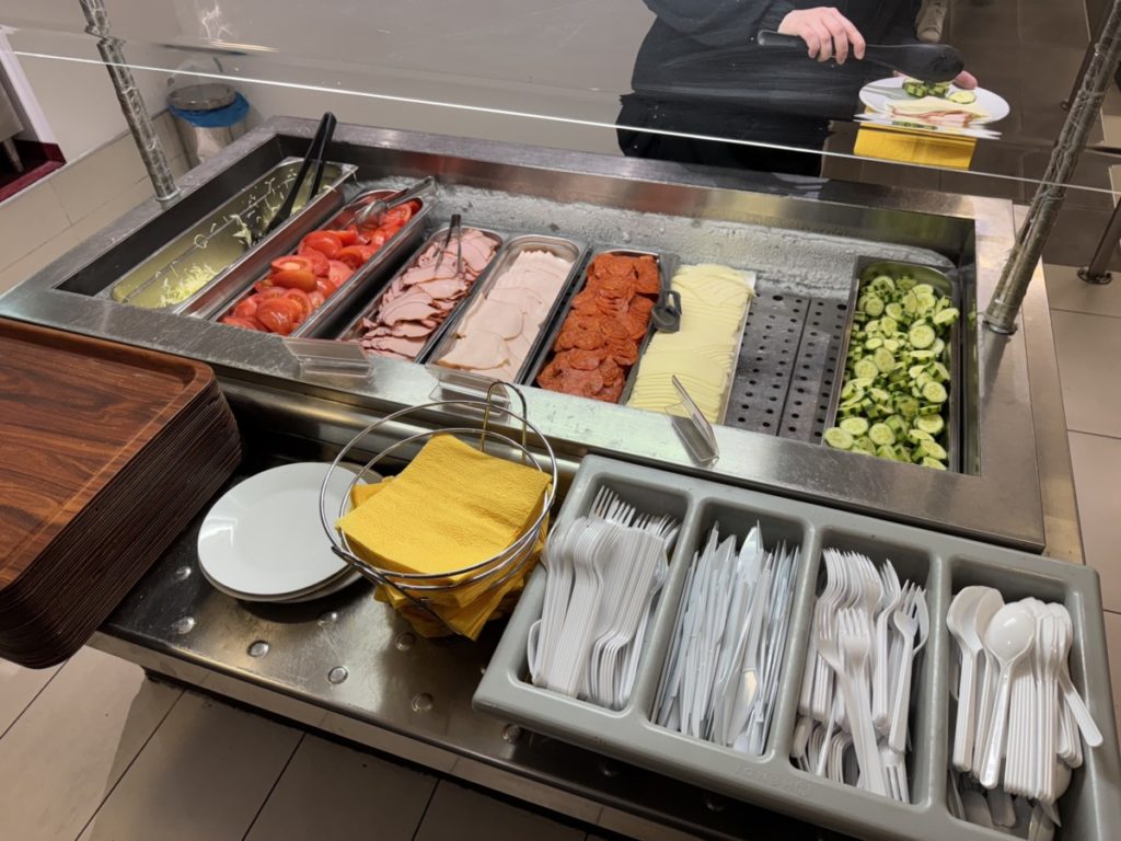 Lounge Food