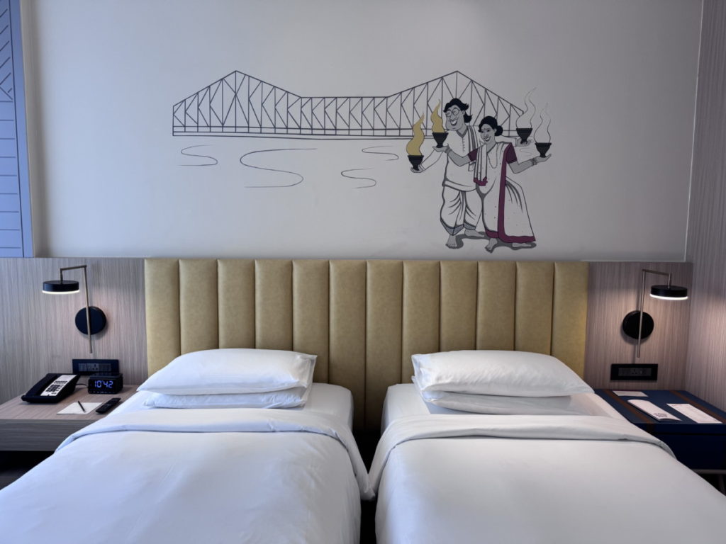 Twin Beds Room