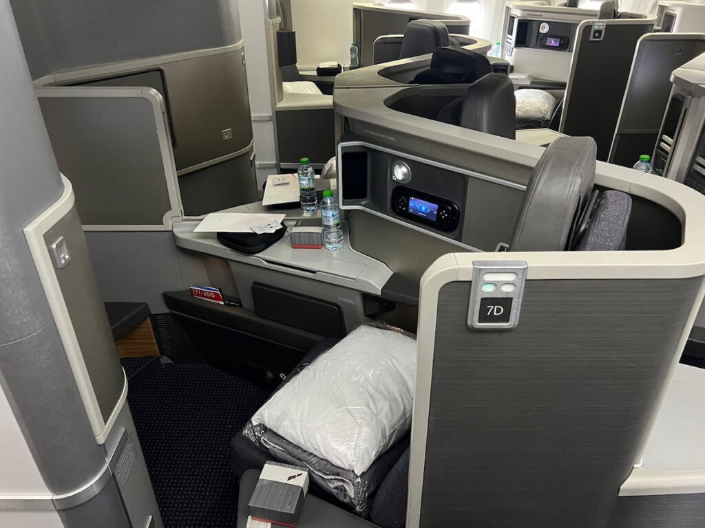 Earn 50x AAdvantage Miles With Stand Up To Cancer Donations