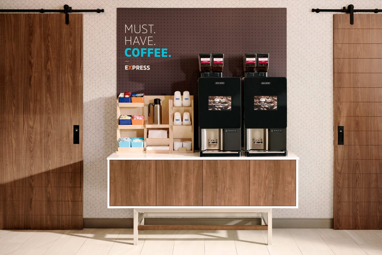 Holiday Inn Costa Coffee