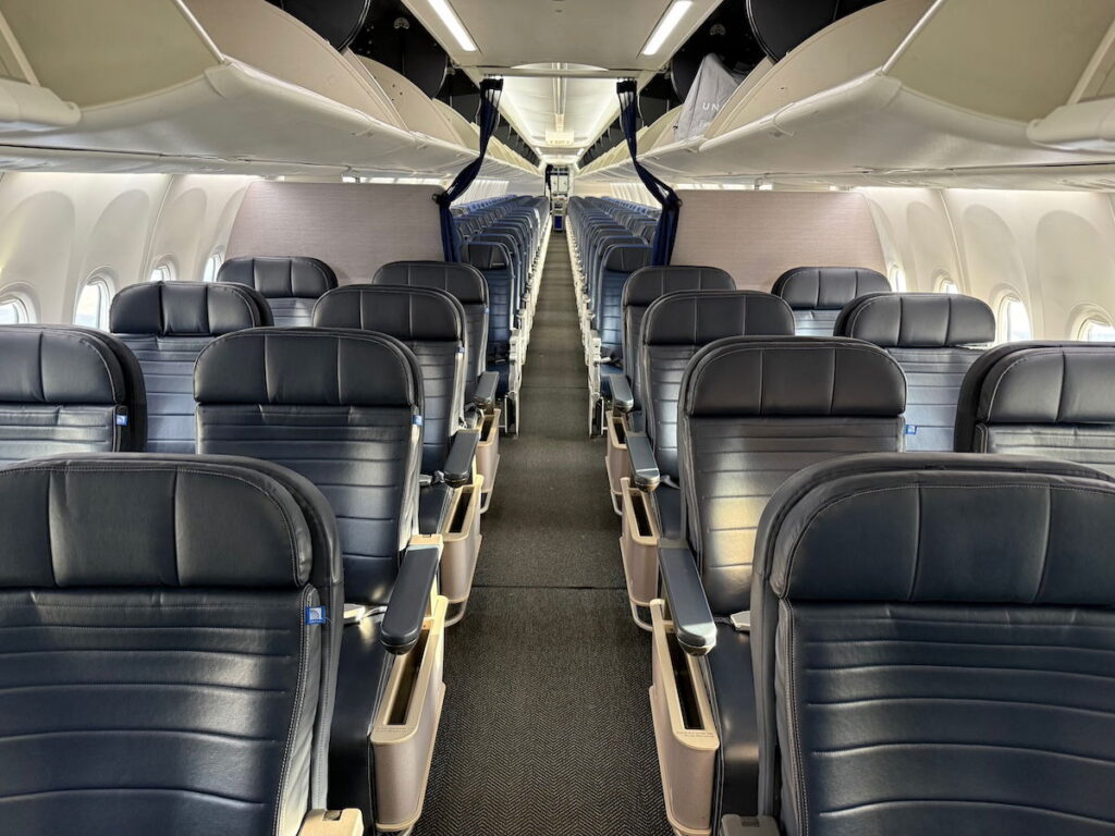 Best-Ever United Quest Card Bonus Last Call: 100K Bonus Miles & 3K PQPs