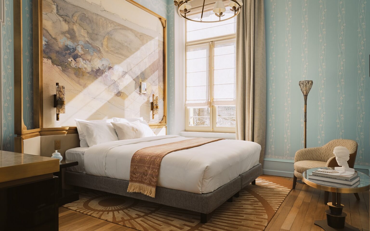 guestroom in Villa_Petrusse with interiors by Tristan_Auer