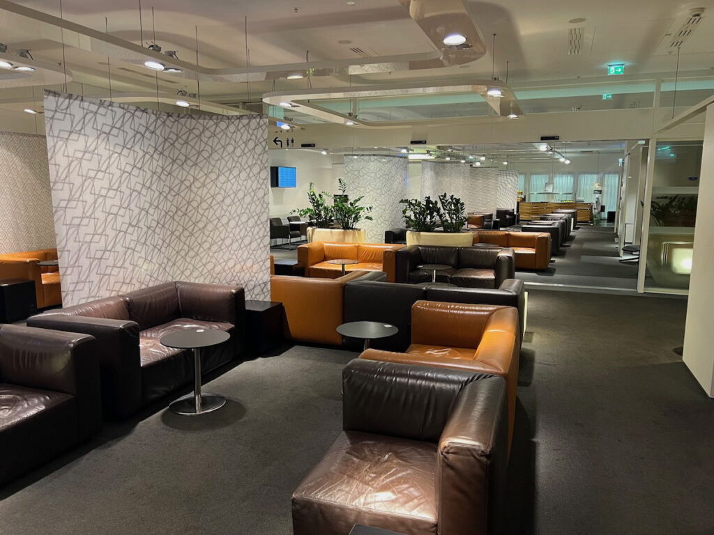 SAS Adds Third Party Lounge Access At 35 European Airports SAS Adds Third Party Lounge Access At 35 European Airports