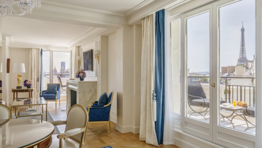 Four Seasons Hotel George V, Paris Completes Room Renovation
