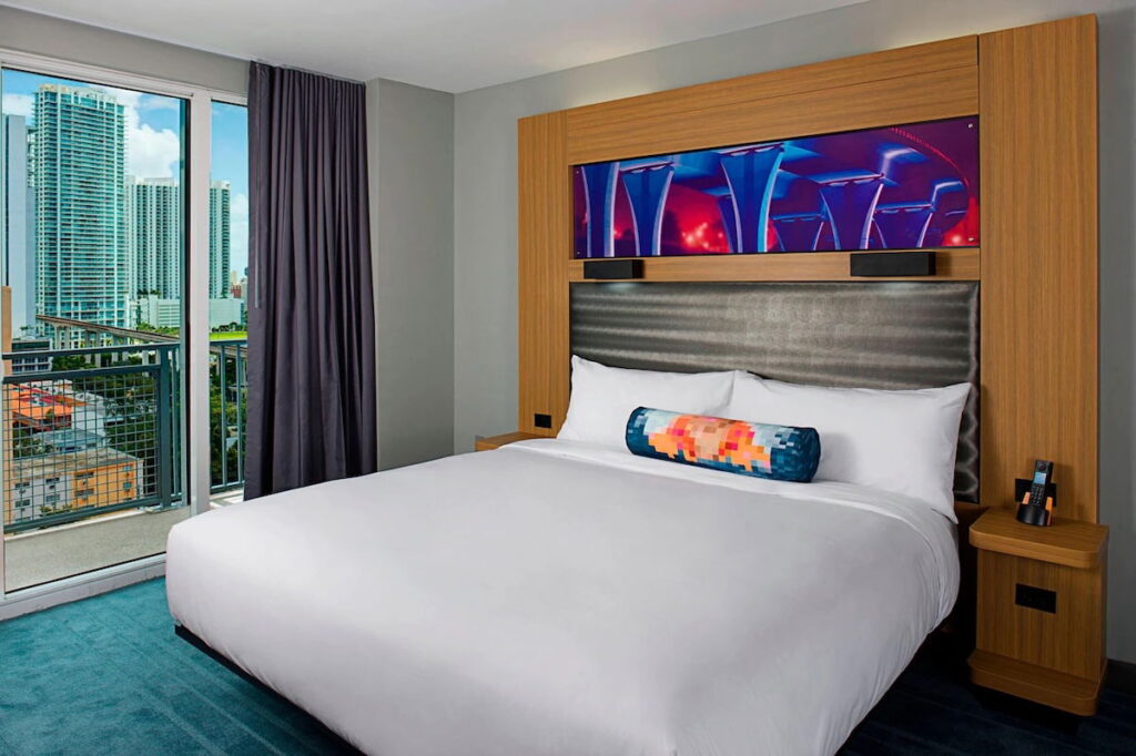 Lol: Marriott Hotel Bribes Guests For Posting Positive Reviews Online Lol: Marriott Hotel Bribes Guests For Posting Positive Reviews Online
