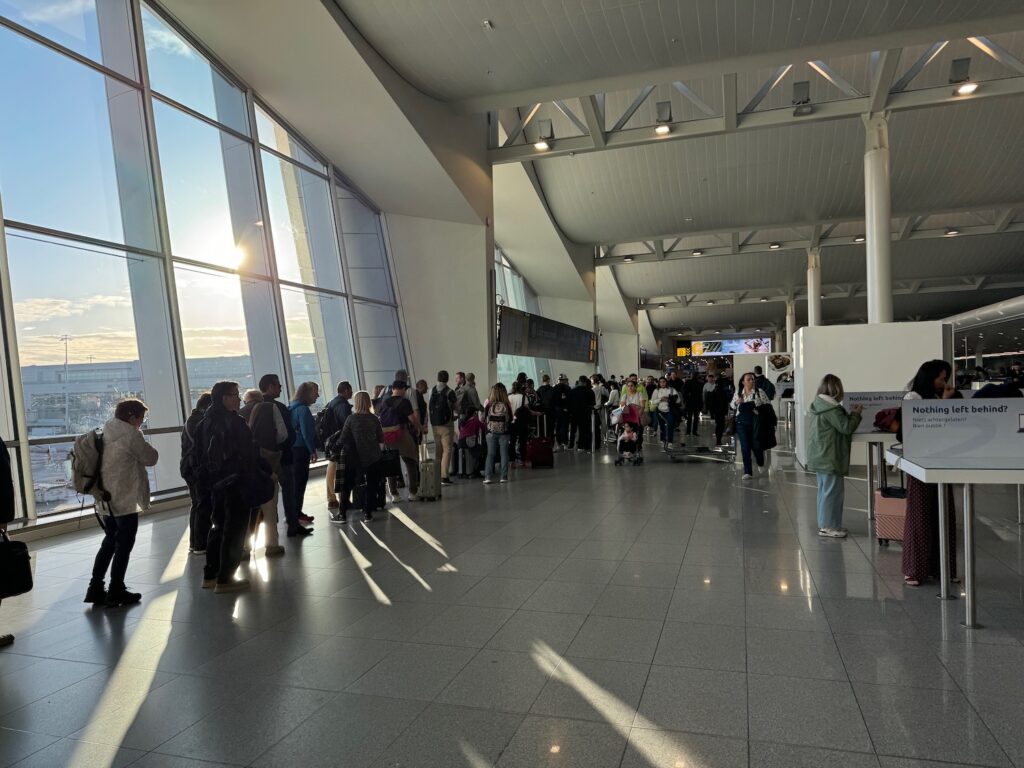 Biometric Border Entry Begins Across Europe Passport Control Brussels Airport