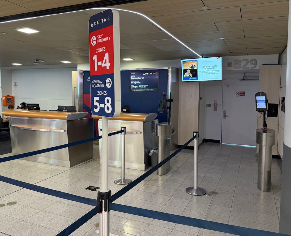 Delta Flight Attendant Attacks Southwest Gate Agent, Calls Her Names Delta Flight Attendant Attacks Southwest Gate Agent, Calls Her Names