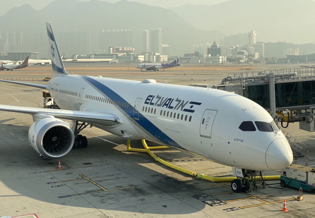 13-Year-Old Evades Tel Aviv Airport Security, Sneaks Onto EL AL Flight