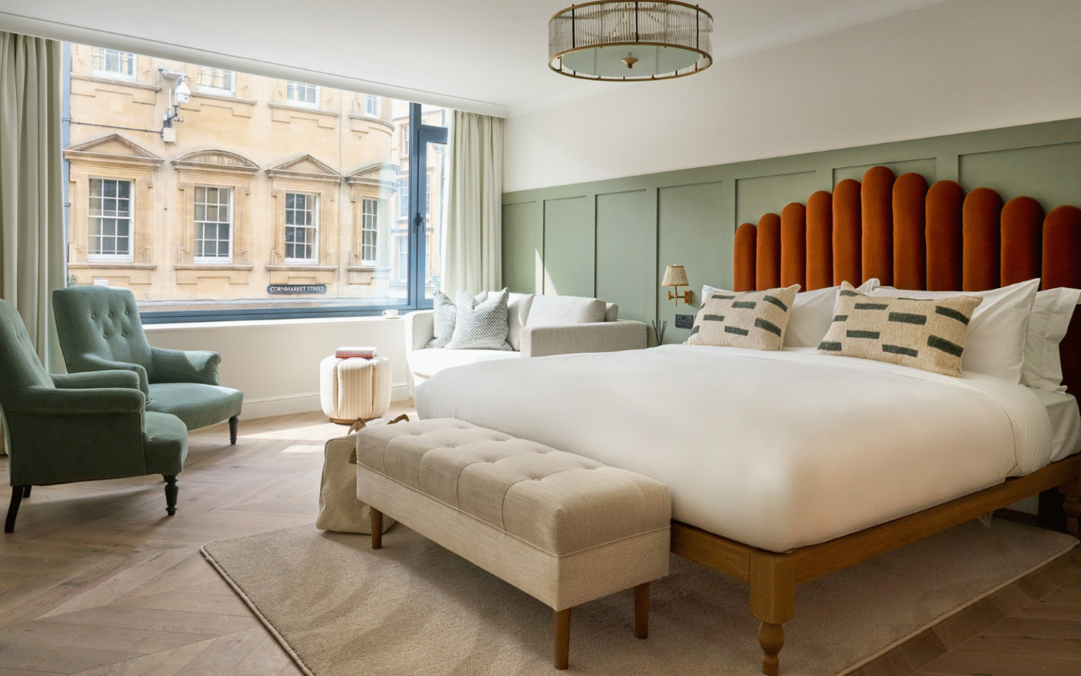 Sleep at The Store Oxford – powered by Hypnos Elegant bedroom at The Store Oxford featuring a Hypnos mattress and contemporary design inspired by heritage luxury.