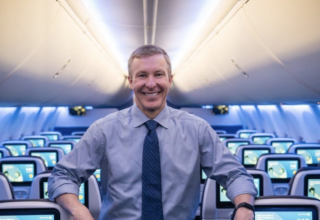 Why United Airlines CEO Flies In Coach “All The Time” United Kirby Russian Airspace