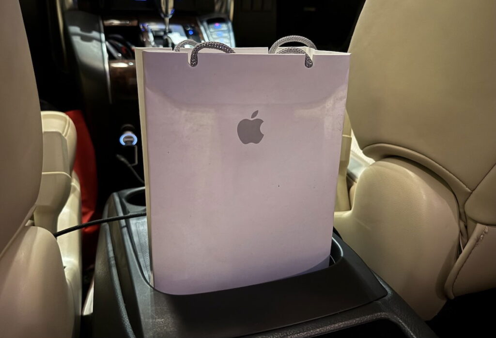 My Delhi Airport Layover Disaster, Saved By A Kuala Lumpur Hotel Concierge!