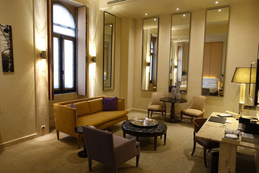 Guide To Hyatt Globalist Suite Upgrade Awards: The Best Hotel Elite Perk?