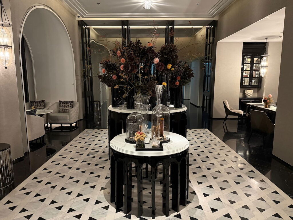 Ritz-Carlton: The Pinnacle Of Hospitality, Or Generic Luxury Factories?