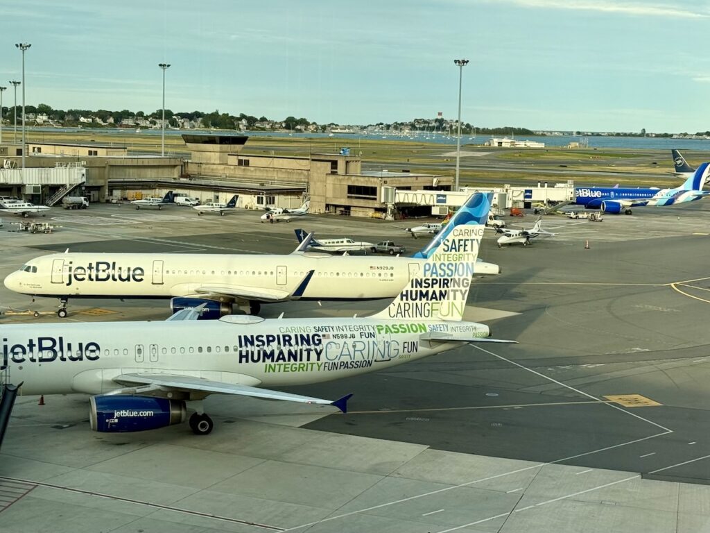 JetBlue Airways Airbus A320s Boston