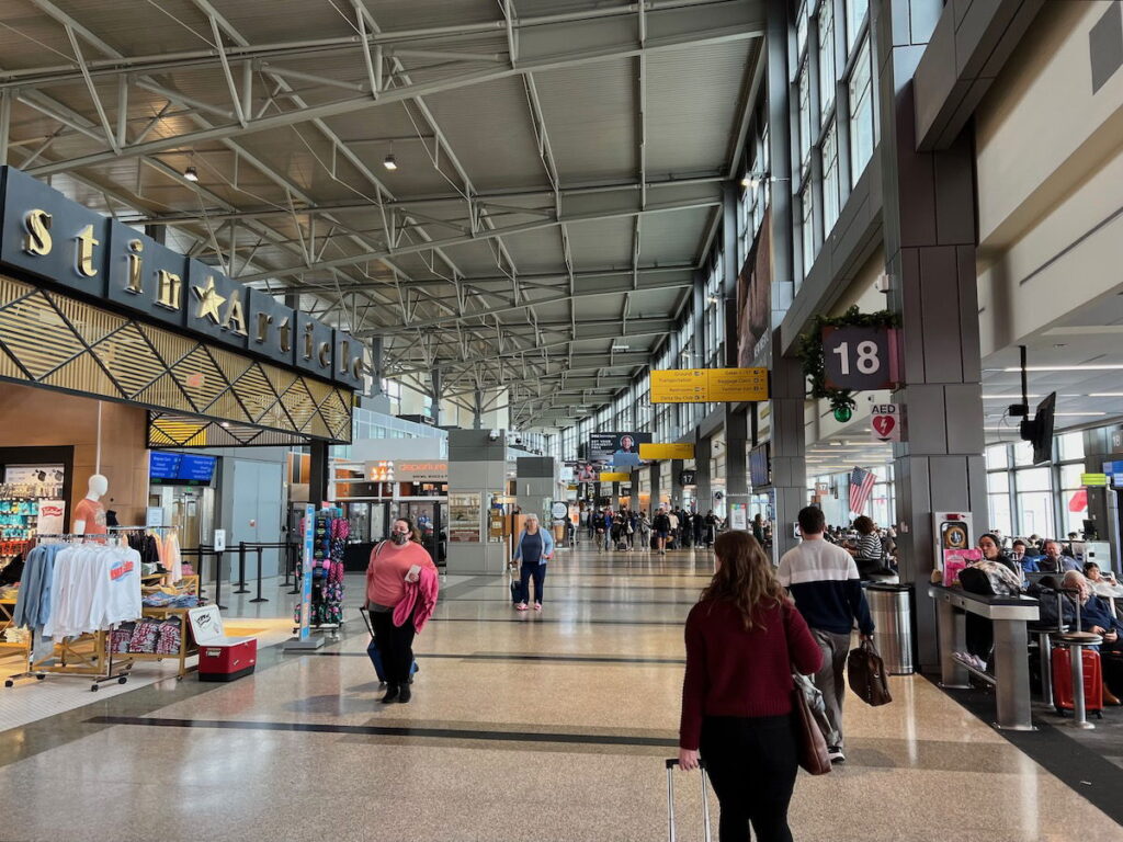 Airport Minimum Connection Times: What Are They, Can They Be Relied On? Airport Minimum Connection Times: What Are They, Can They Be Relied On?