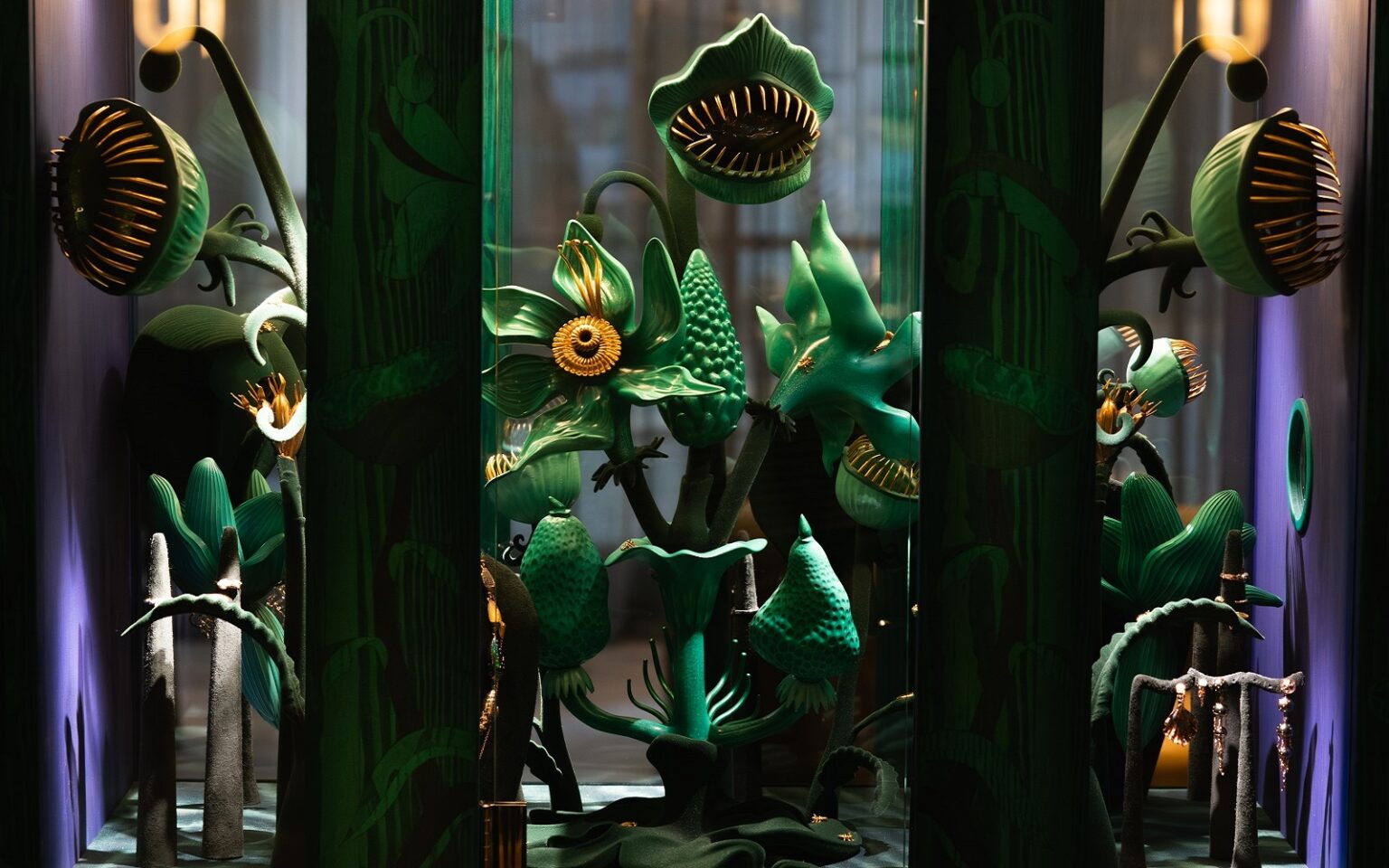 Jewels on Wheels – a sparkling take on immersive design from Rosewood Amsterdam Bibi Van der Velden jewels on wheels immersive exhibition at Rosewood Amsterdam