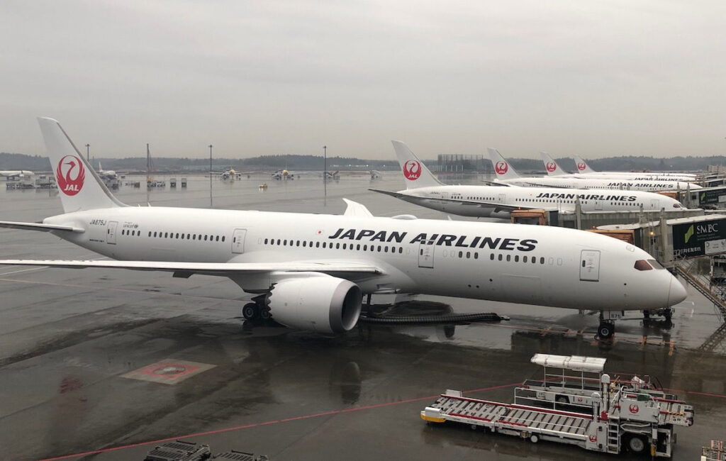 Japan Airlines Plans New Boeing 787 Business Class… But Which Seat?