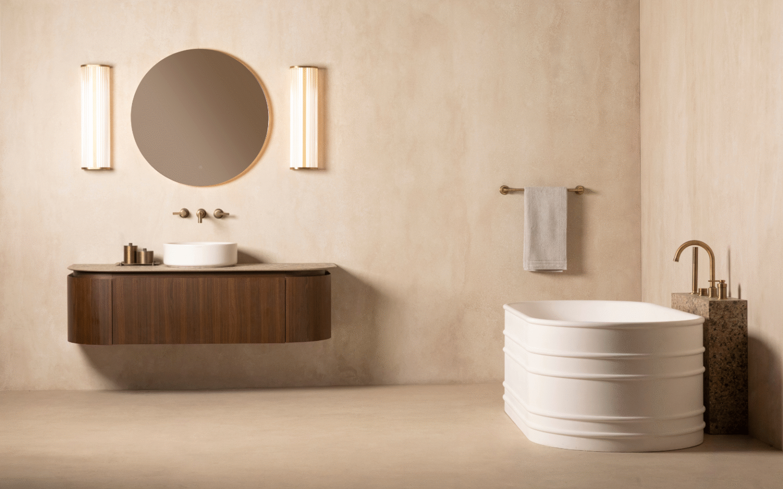 Product watch: the Fonteyn Collection from BAGNODESIGN The Fonteyn Collection from BAGNODESIGN, curved bath tub and curved floating sink