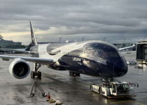 Gorgeous Lufthansa Centennial Livery Now On 747, 787, A320, A350, A380! Gorgeous Lufthansa Centennial Livery Now On 747, 787, A320, A350, A380!