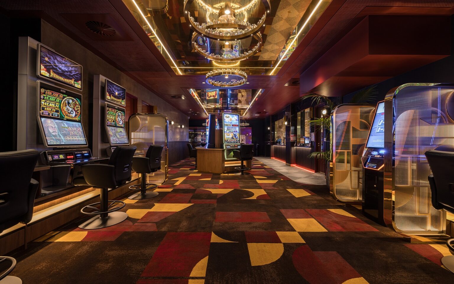 MarketsClub with modieus carpet on the floor