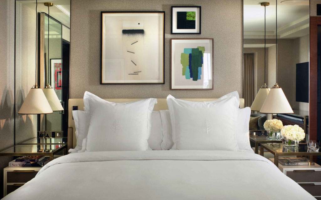 Delivering luxury at pace: rethinking hotel bedroom lead times (pt.3) Four Seasons Park Lane - Lighting by Northern Lights © Richard Waite (1)