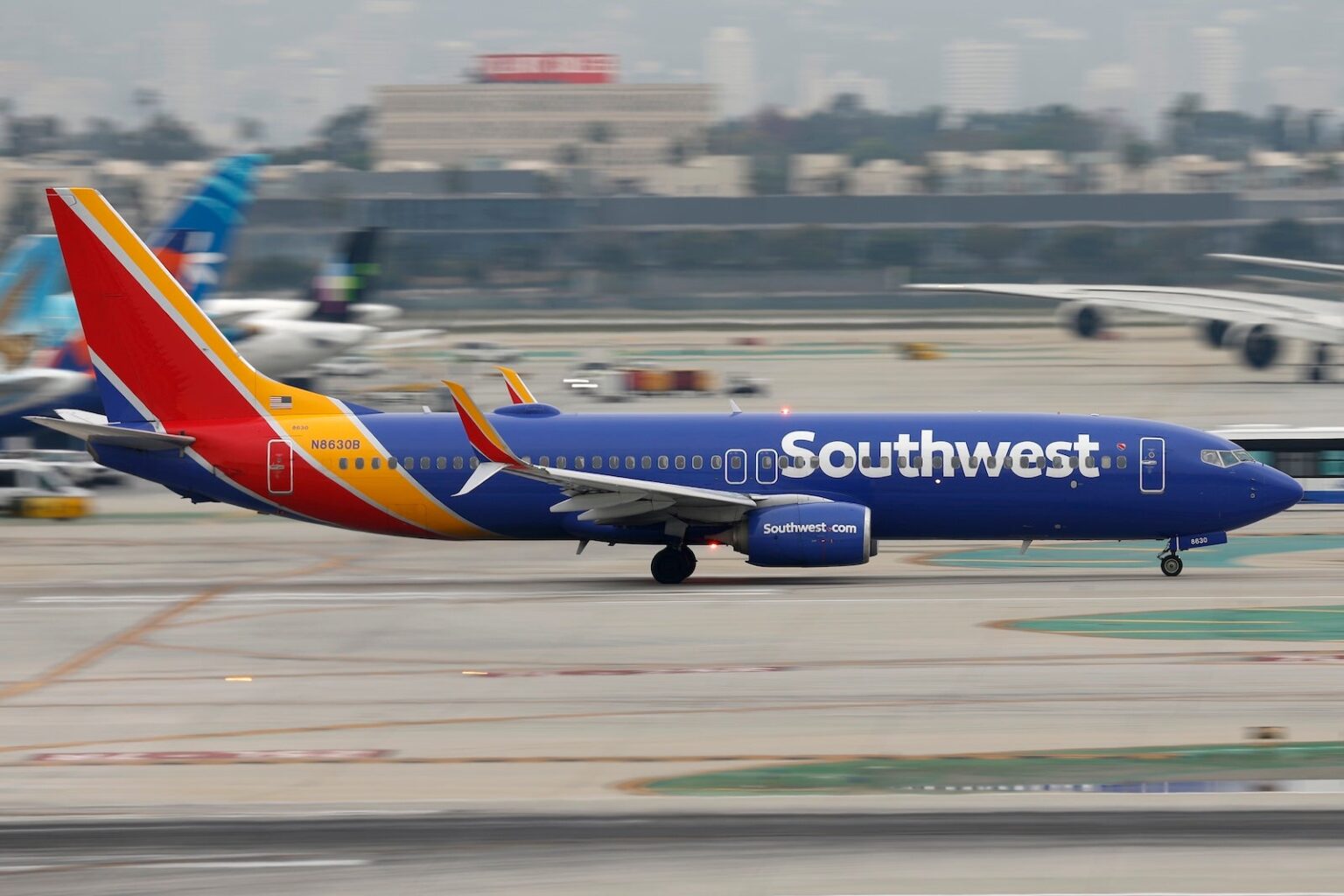 Southwest Airlines drops 2 big airports from its route map