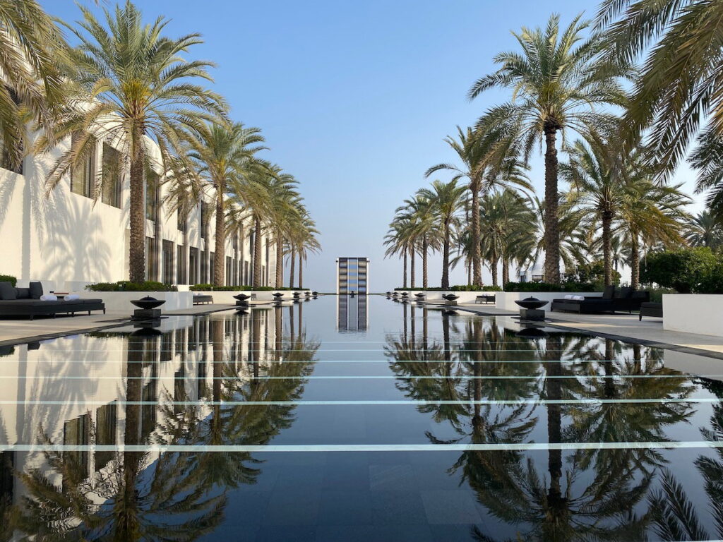 Oman Adds Negative HIV Requirement For Tourists From One Country Oman Adds Negative HIV Requirement For Tourists From One Country