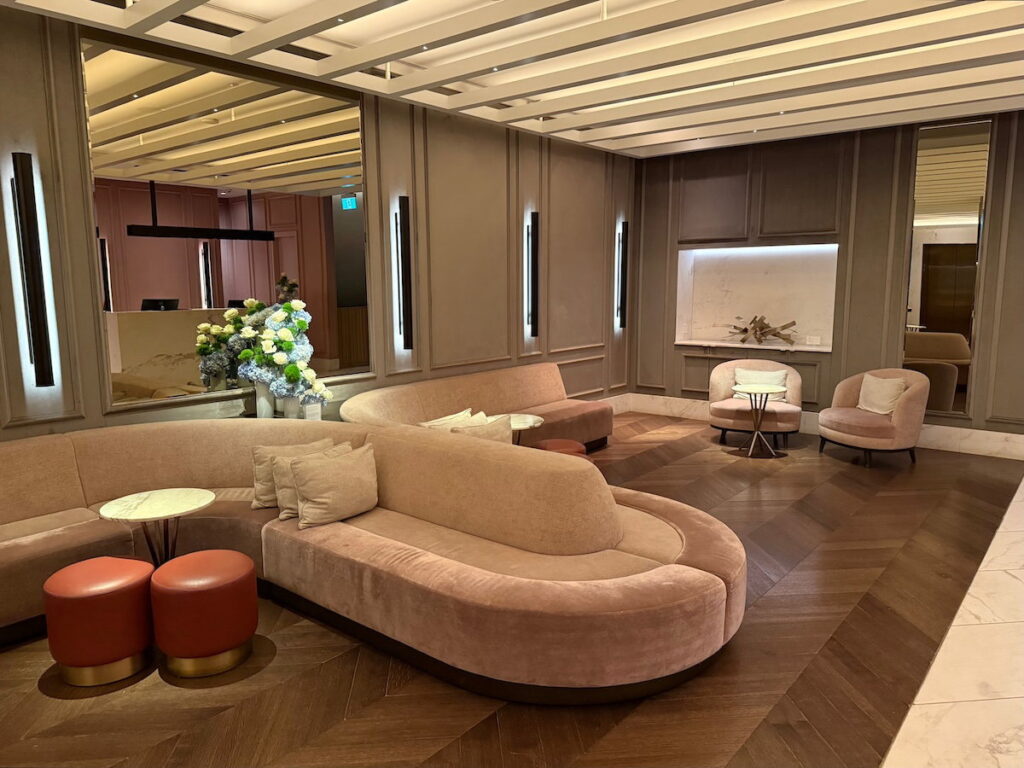 Review: Four Seasons Montreal, Canada (Perfect City Hotel)