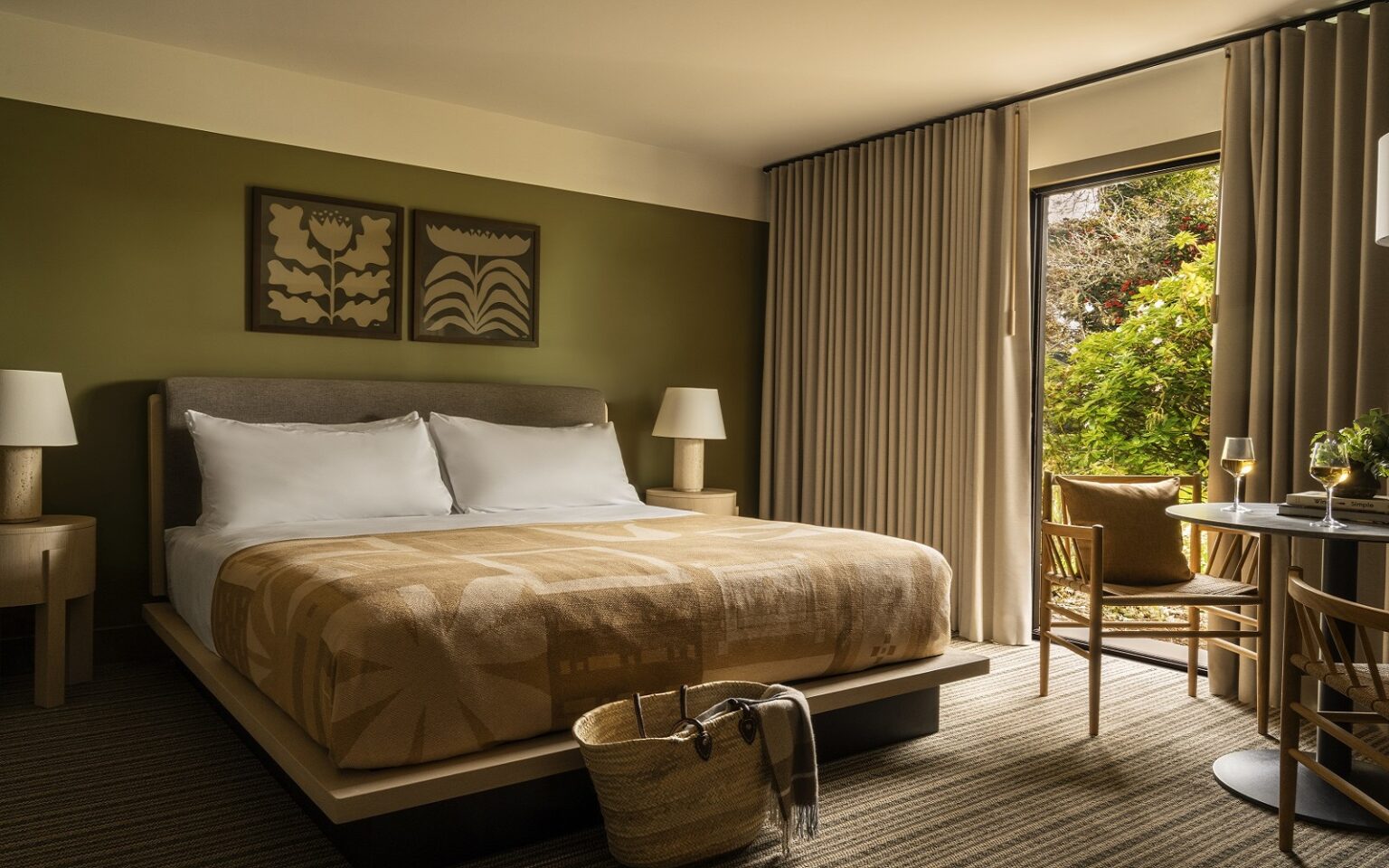 Trailborn Hotels & Resorts launches its first West Coast destination King Balcony Room_Hill House at Trailborn Mendocino_Courtesy of Trailborn Hotels & Resorts