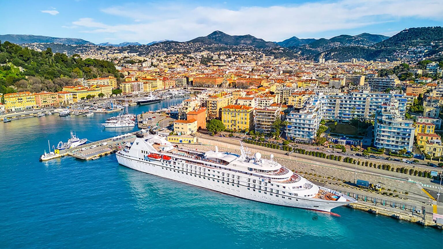 Windstar Cruises Launches New Offer with Complimentary All-Inclusive Upgrade
