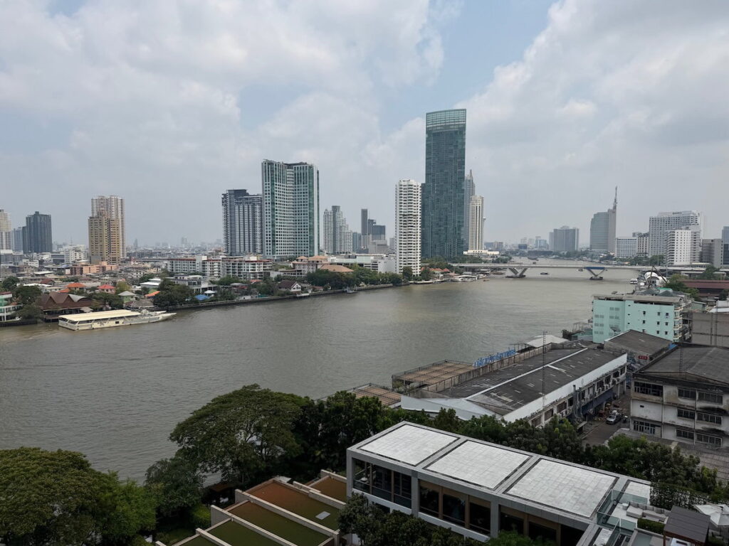 Why Are Some People So Antagonistic About The Way I Travel? Just Do You! Why Are Some People So Antagonistic About The Way I Travel? Just Do You!