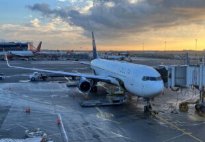 Delta Mysteriously Canceling Hundreds Of Flights Due To “Crew Restrictions”