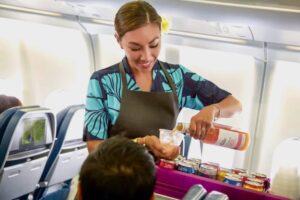 Hawaiian Airlines Ends Free Economy Class Meals On Most Mainland Flights