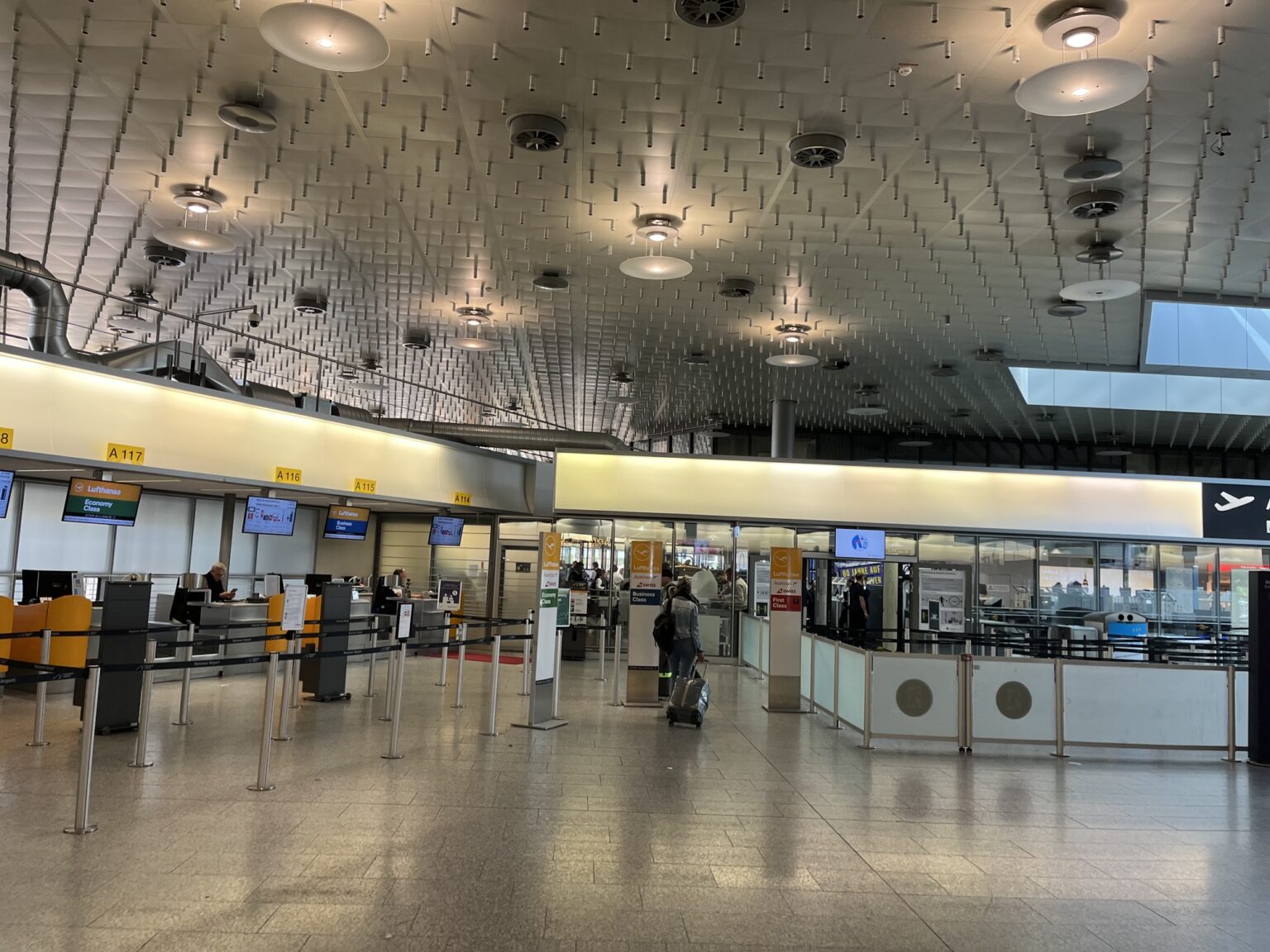 Whine Wednesdays: Time Limitation Window To Enter Secure Area At The Airport