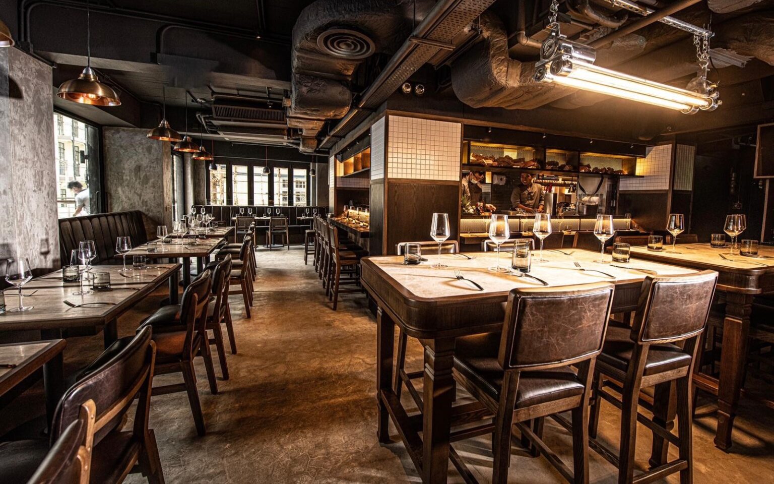 From shipyard to hospitality: sustainable design through reclaimed lighting Loomlight Reclaimed Lighting