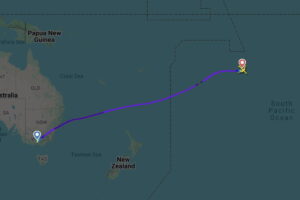 Dallas-Bound Qantas 787 Diverts To Tahiti After Belligerent Man Bites Crew