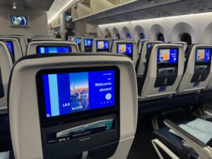 Review: United Airlines 787-9 Economy Class Los Angeles To London