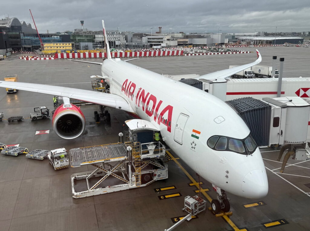 Air India Shifts From Growth Mode To Cost Cutting Mode, As Losses Mount