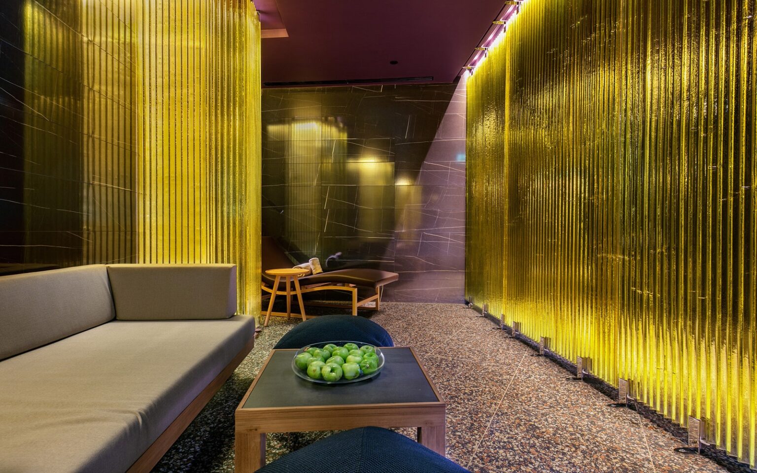 Vitality Hotel Punta – light shaped in glass glass panels by Bokart As part of the refurbishment of the wellness area at Vitality Hotel Punta