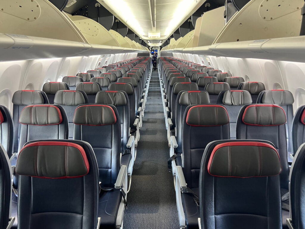 American Airlines Flight Attendants Rate Management: The Results Are Brutal American Airlines Flight Attendants Rate Management: The Results Are Brutal