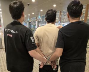 Tourists Steal $154,000 Diamond, Then Get Arrested At Singapore Airport Six Hours Later