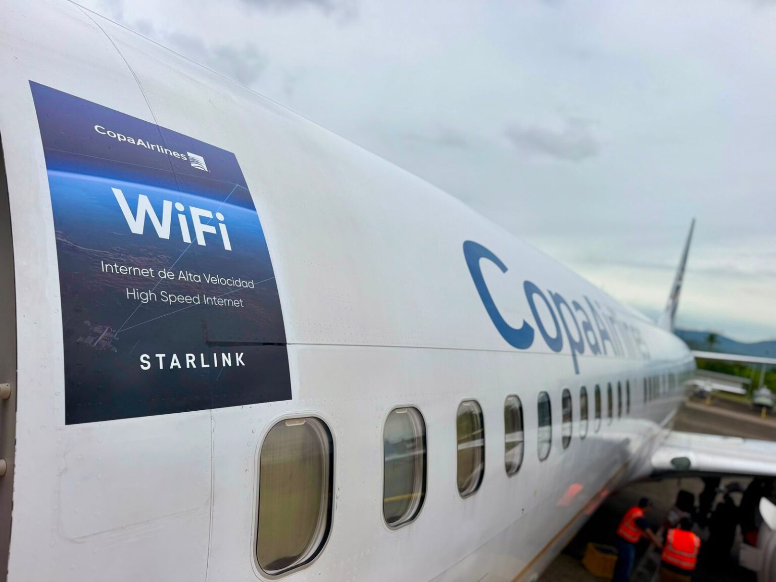 Uh Oh: End Of Free Starlink Wi-Fi On Airplanes?
