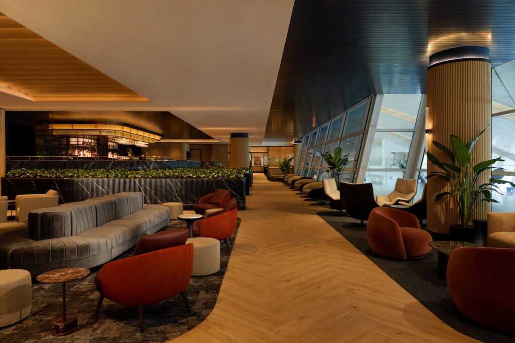New Chase Sapphire Lounge DFW Now Open, With Some Unique Features!