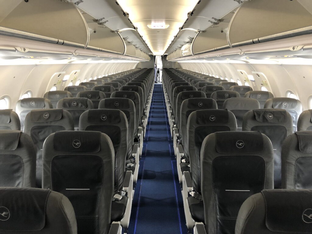 Lufthansa Unveils “Back Seat” Economy: Pay To Sit In Back Of Plane (Seriously) Lufthansa Unveils “Back Seat” Economy: Pay To Sit In Back Of Plane (Seriously)