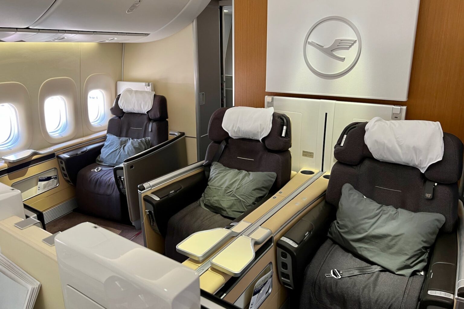 A month later, Lufthansa First awards still aren’t showing through partner programs: Here’s why it matters