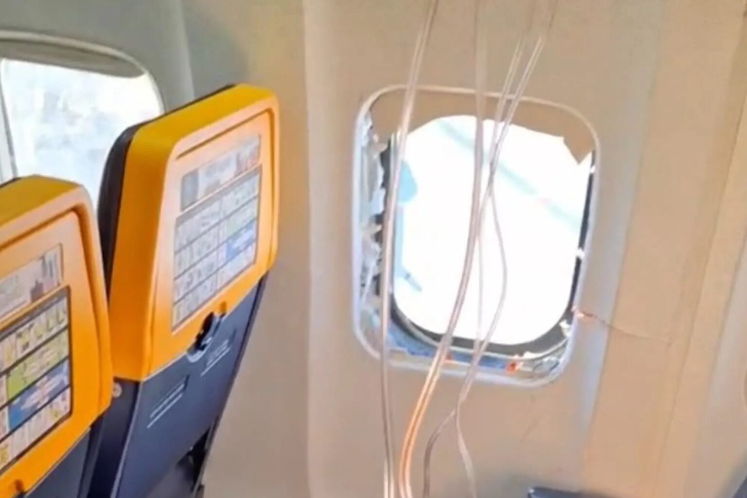 Terrifying: Ryanair Passenger Partially Sucked Out Of Boeing 737-800 Window After Takeoff