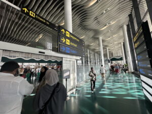 Community Review: New MLE Airport (Departures And The Koveli Lounge)