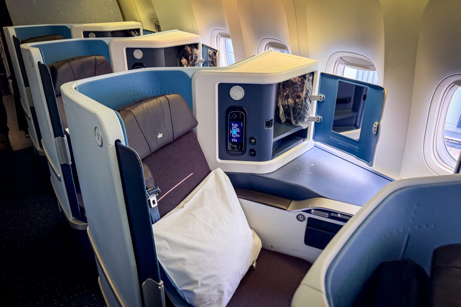 9 flight award booking hacks every traveler should know