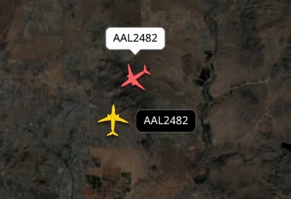Two American Planes With Same Callsign End Up On Same Frequency, Heading Straight For One Another Two American Planes With Same Callsign End Up On Same Frequency, Heading Straight For One Another