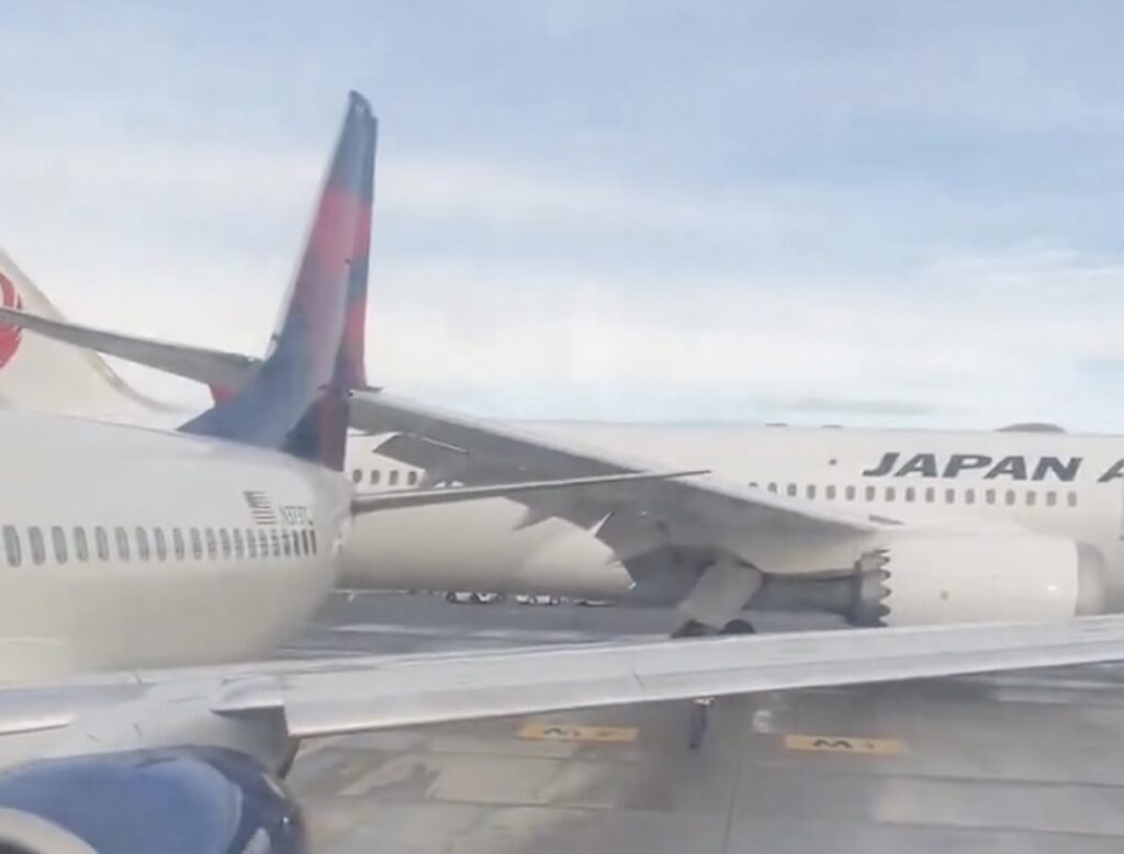 Lawsuit: All 7 Family Members Claim “Significant” Injuries After 2.3 MPH Delta Collision, Even Though NTSB Said No One Was Hurt